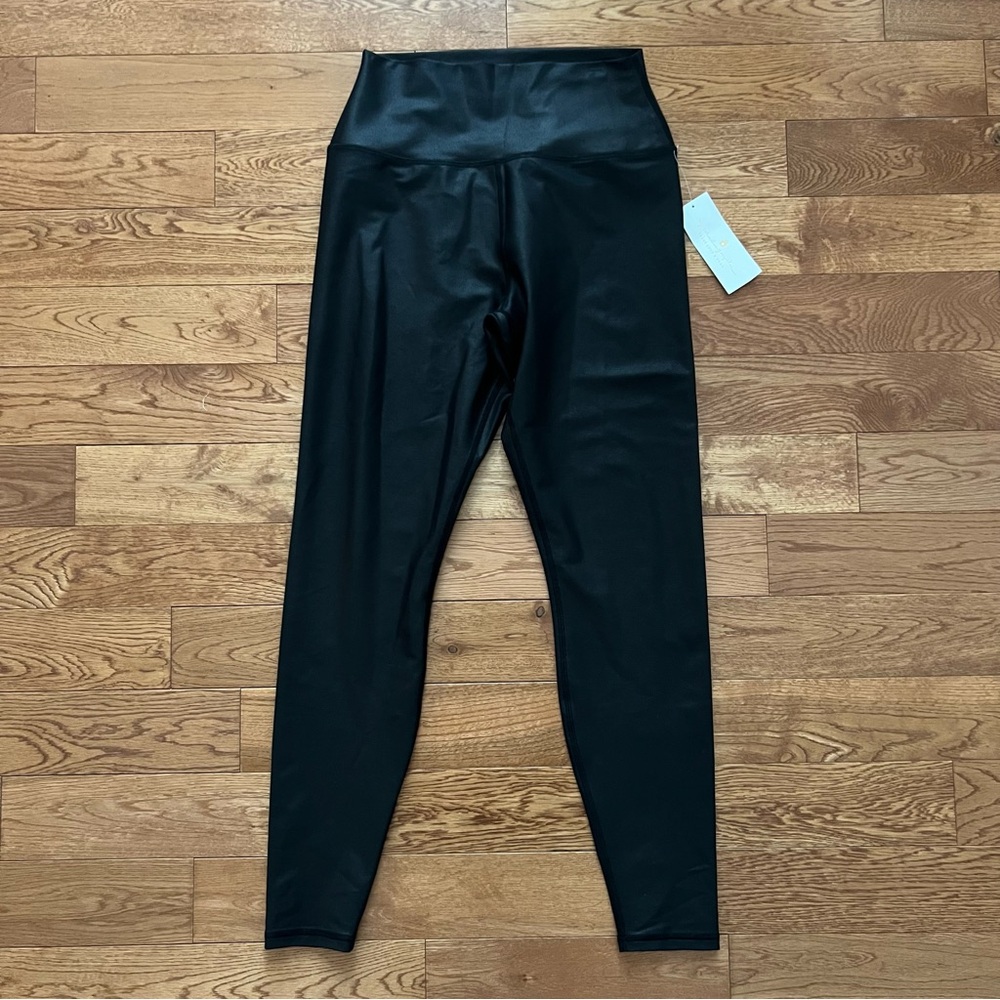 Spiritual Gangster NWT size medium Intent Shine Jersey High-Rise Leggings black